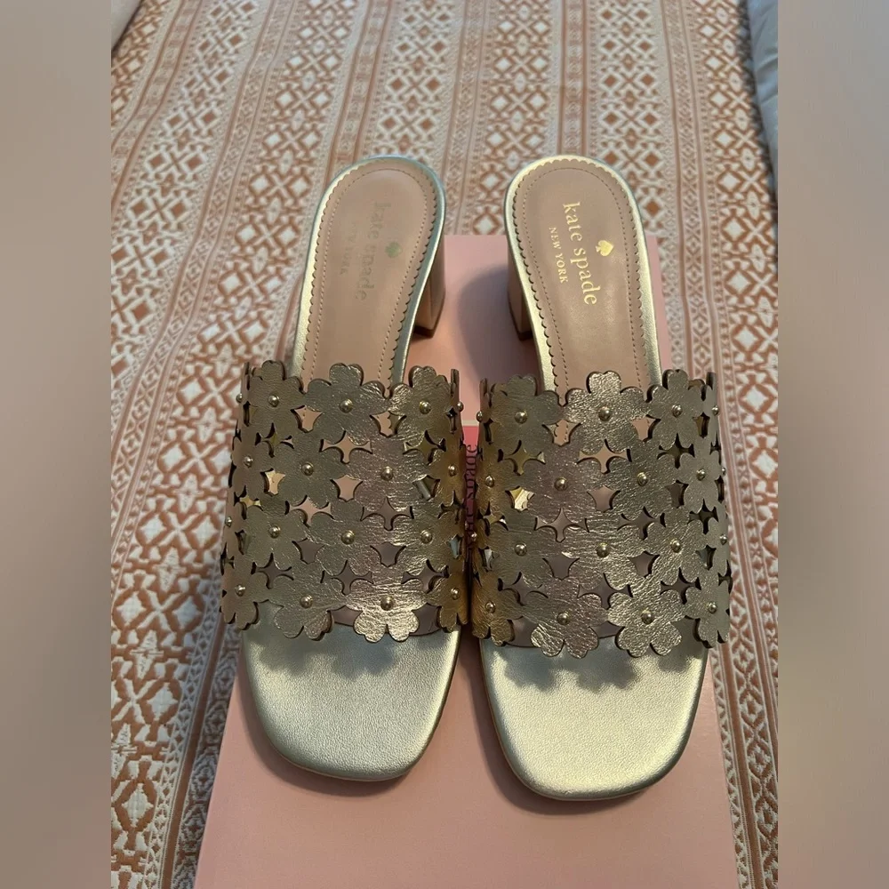 Kate Spade Daisy Mule in Metallic Leather - Picture 1 of 8